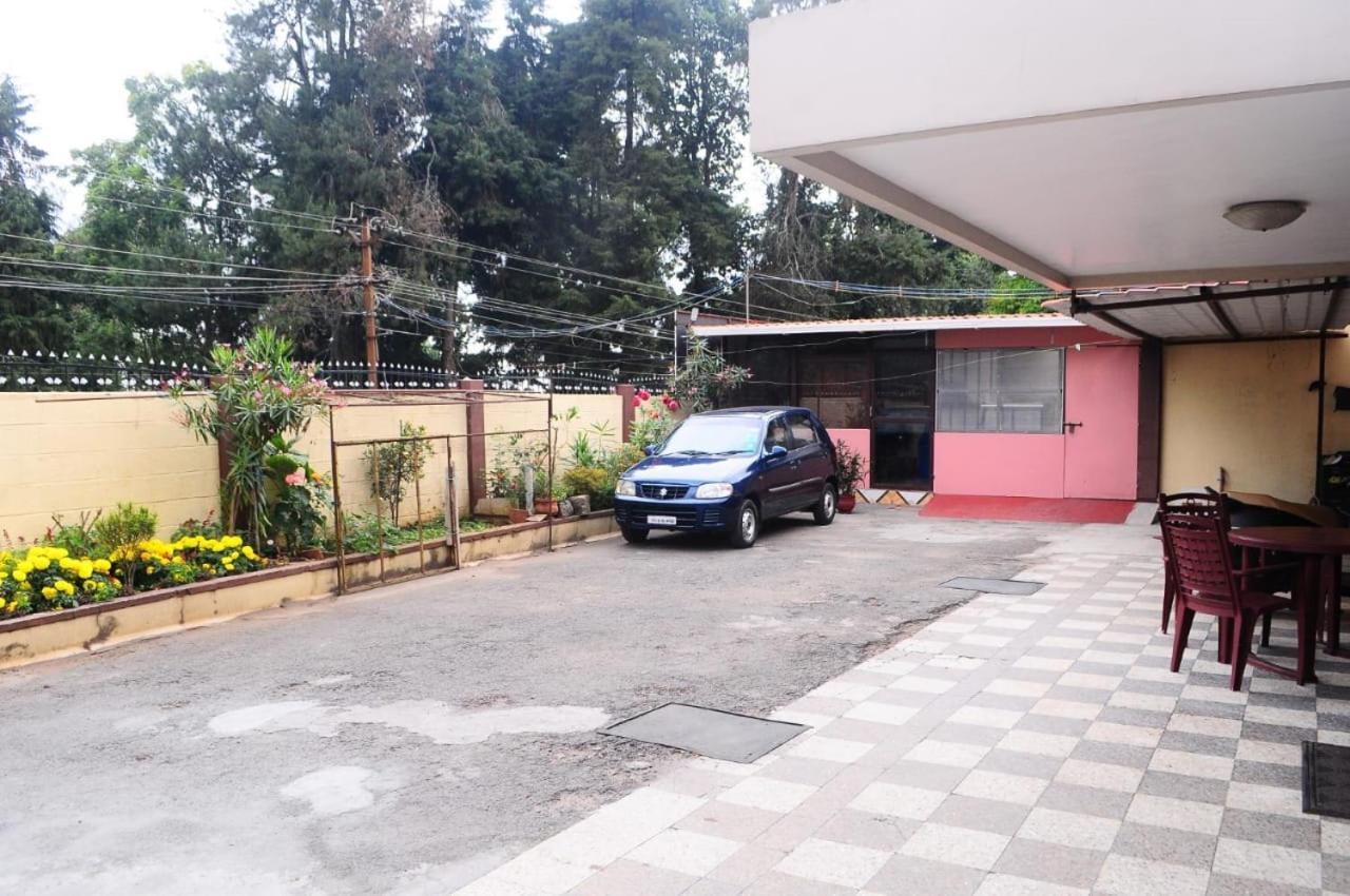 Park Corner Home Stay Кунур Екстер'єр фото