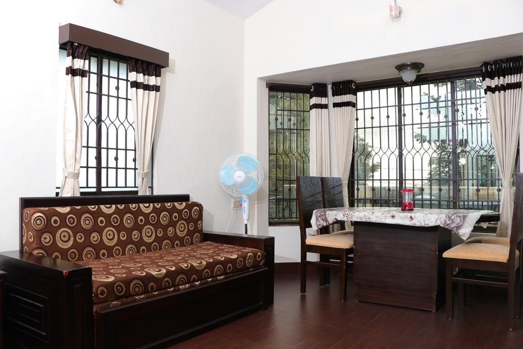 Park Corner Home Stay Кунур Екстер'єр фото